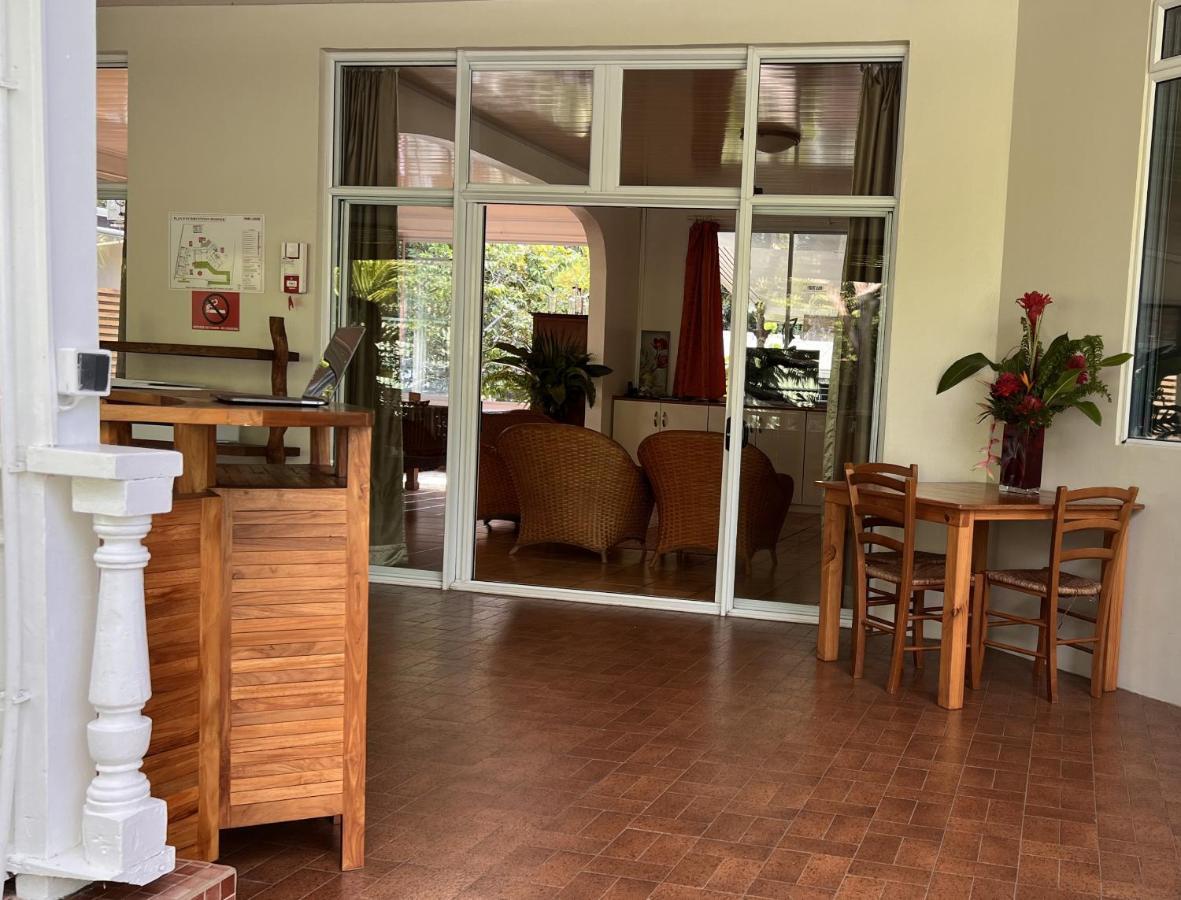 Pare Lodge Tahiti Pirae Eksteriør bilde