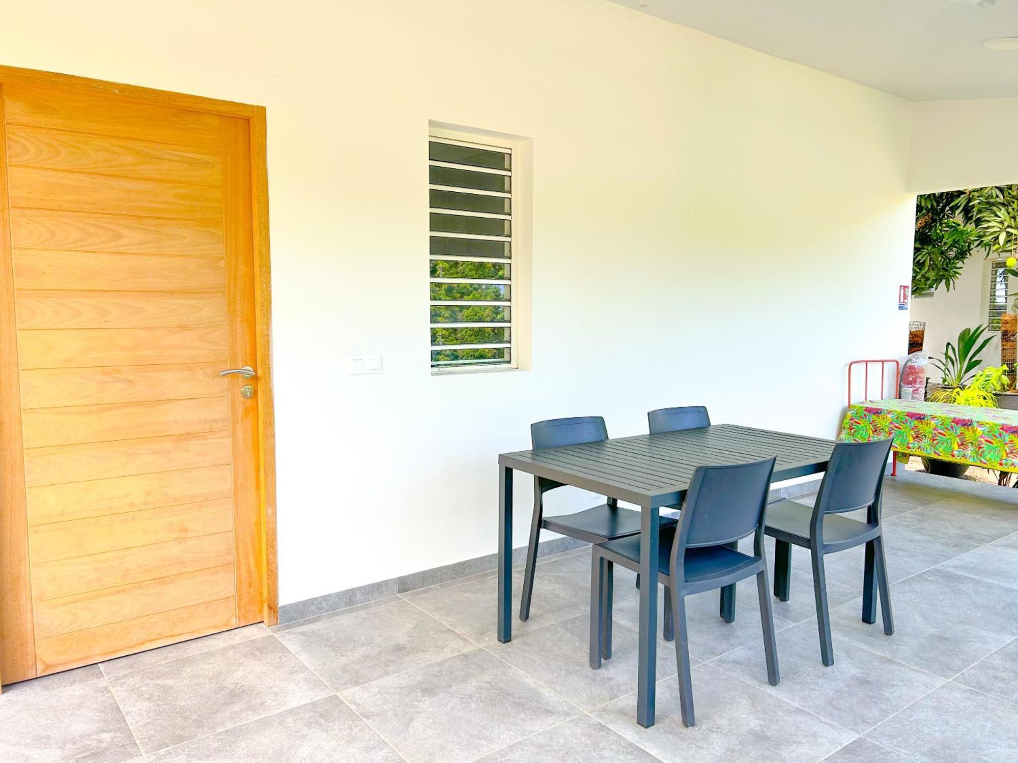 Pare Lodge Tahiti Pirae Eksteriør bilde