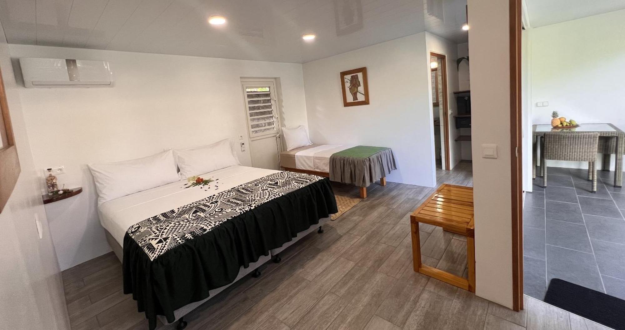 Pare Lodge Tahiti Pirae Rom bilde